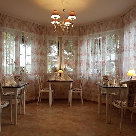 Hotel Schlossmatt Schwoerstadt ภายนอก รูปภาพ
